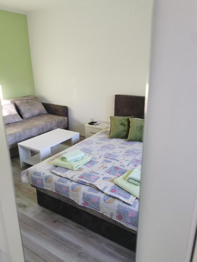 Apartmani Manila, Vauceri, Terme-Popust, Akva Park-Popust, Garazno Mesto Vrnjačka Banja Exteriér fotografie